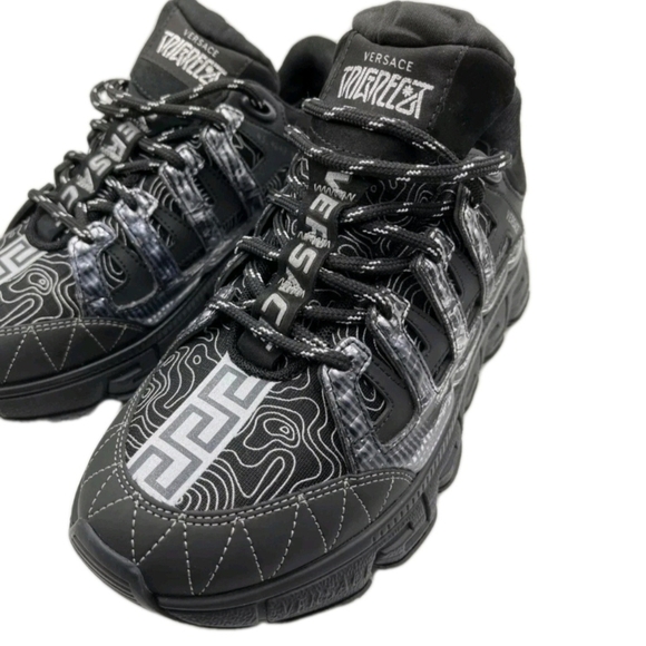 Versace Trigreca LowTop Sneakers (Unisex) EU Size 38 US Wmns Sz 7 Men Sz 5.5-6 - Picture 2 of 9